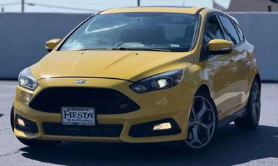2017 Ford Focus ST