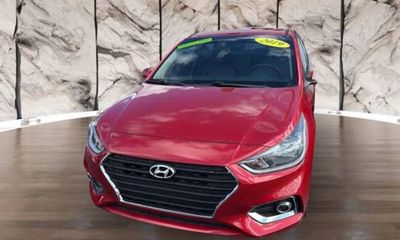 2019 Hyundai Accent SE AND SEL
