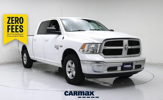 2019 Ram 1500 SLT