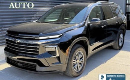 2025 Chevrolet Traverse LT