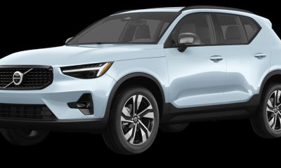 2026 Volvo XC40 Ultra Dark