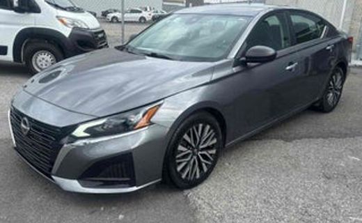 2023 Nissan Altima SV