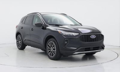 2024 Ford Escape Phev