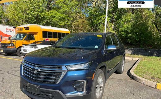 2023 Chevrolet Traverse LT
