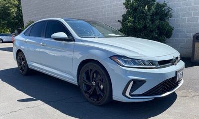 2025 Volkswagen Jetta SE