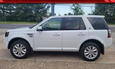 2014 Land Rover LR2 Base HSE US