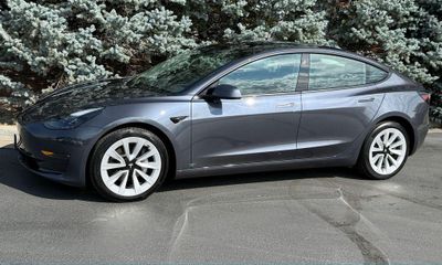 2023 Tesla Model 3 Long Range