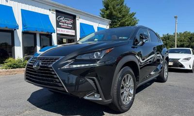2021 Lexus NX 300 Comfort