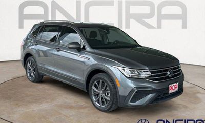 2023 Volkswagen Tiguan SE