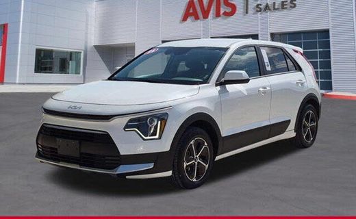 2025 Kia Niro LX