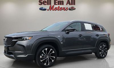 2025 Mazda CX-50 Premium Plus