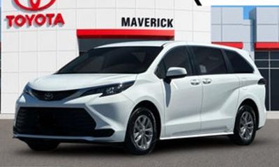 2025 Toyota Sienna LE