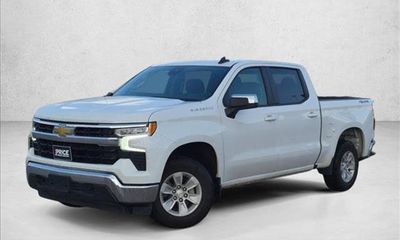 2025 Chevrolet Silverado LT