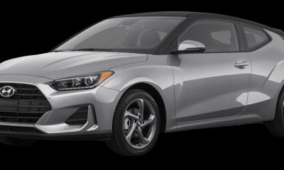 2020 Hyundai Veloster 2 0L AND
