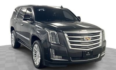 2018 Cadillac Escalade Platinum