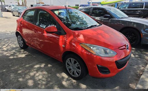 2013 Mazda MAZDA2