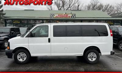 2017 GMC Savana 2500