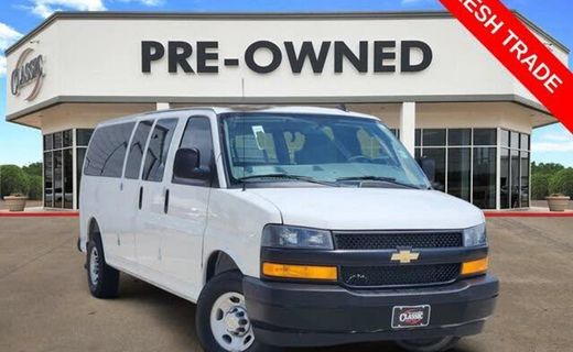 2025 Chevrolet Express LS EXT