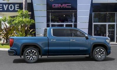 2023 GMC Sierra Denali