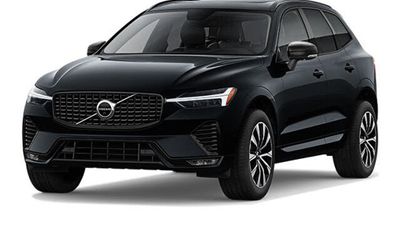 2024 Volvo XC60 B5 Plus Dark