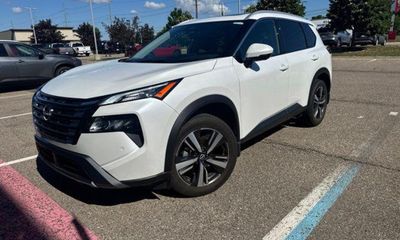 2024 Nissan Rogue SL