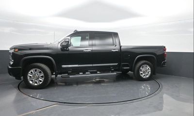 2024 Chevrolet Silverado HD High Country