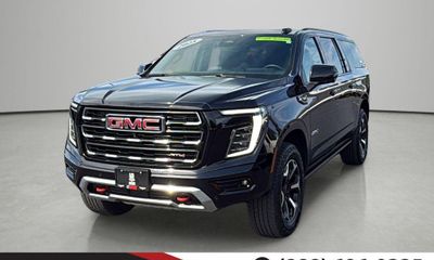 2025 GMC Yukon XL AT4