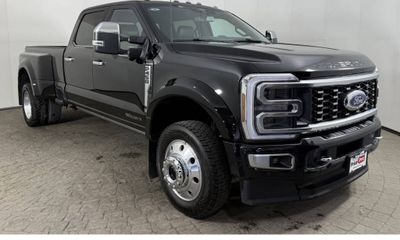 2024 Ford F-450 Lariat