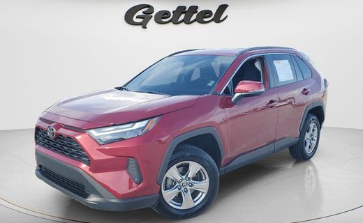 2022 Toyota RAV4 XLE