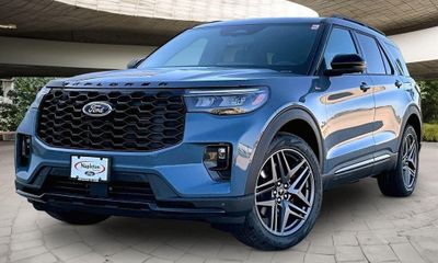 2026 Ford Explorer ST Line