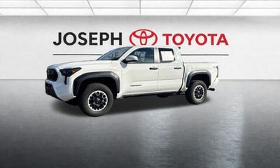 2024 Toyota Tacoma TRD OFF Road