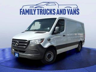 2022 Mercedes-Benz Sprinter 907 VS30
