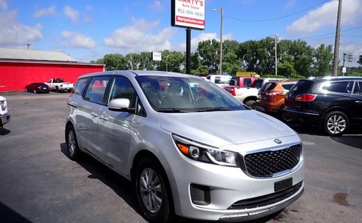 2016 Kia Sedona L LOW Level
