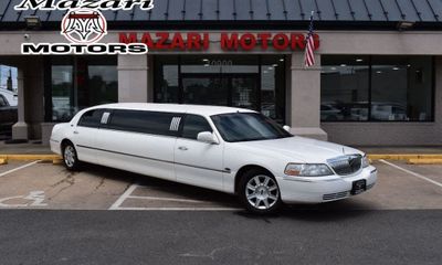 2007 Lincoln Town CAR Executive