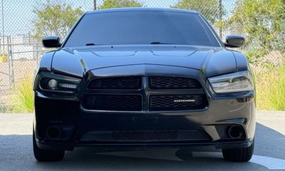 2011 Dodge Charger SE