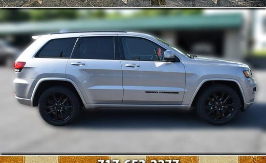 2020 Jeep Grand Cherokee Laredo