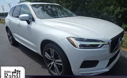 2021 Volvo XC60 Momentum