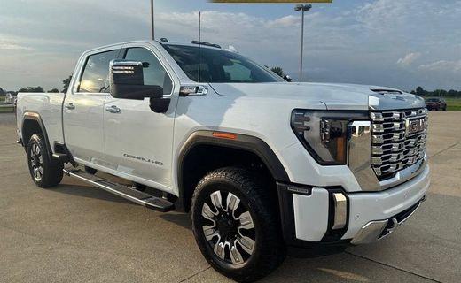 2026 GMC Sierra HD Denali