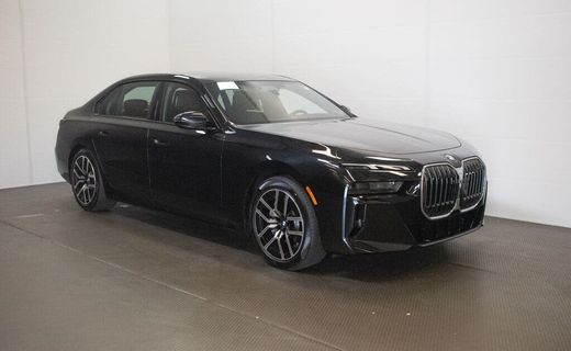 2026 BMW 740I