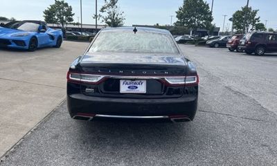 2018 Lincoln Continental Reserve