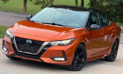 2021 Nissan Sentra SR