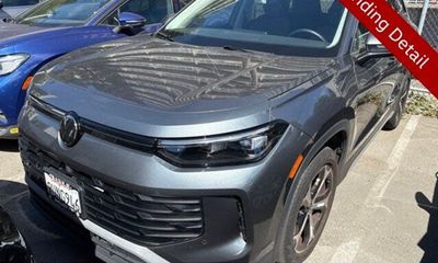 2025 Volkswagen Tiguan 4MOTION SE