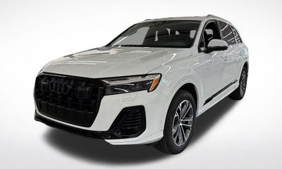 2026 Audi Q7 45 Premium