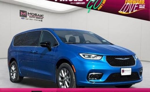2027 Chrysler Pacifica Select