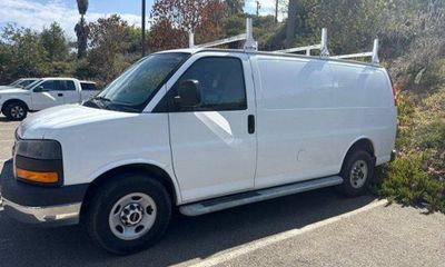 2014 GMC Heavy Conventional 116 IN BBC