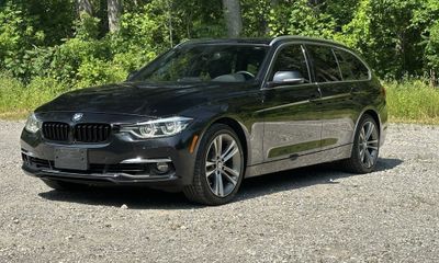 2017 BMW 330i