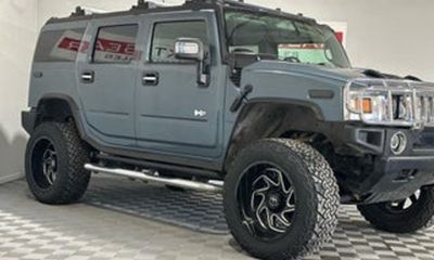 2006 Hummer H2 Base