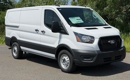 2026 Ford Transit LOW Roof