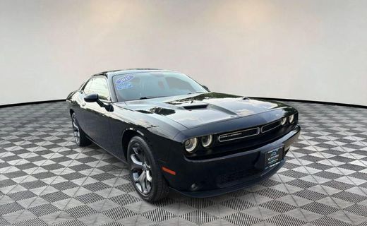 2017 Dodge Challenger SXT