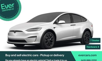 2023 Tesla Model X Standard Range